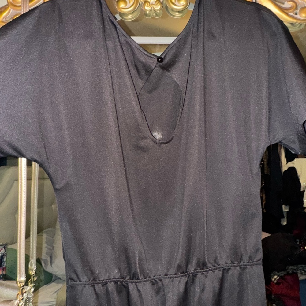 NWOT large short sleeve jumpsuit - Picture 3 of 9